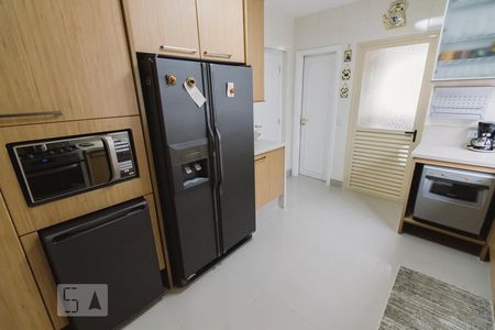 Apartamento à venda com 290m², 4 quartos e 4 vagasCozinha