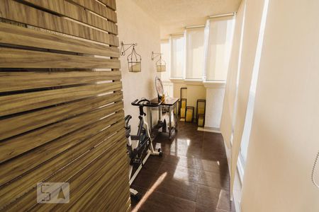 Apartamento à venda com 290m², 4 quartos e 4 vagasVaranda