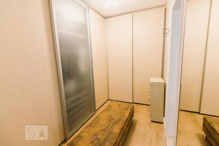 Apartamento à venda com 290m², 4 quartos e 4 vagasCloset da Suíte 1