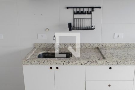 Sala / Cozinha de kitnet/studio para alugar com 2 quartos, 40m² em Jardim Paraíso, São Paulo