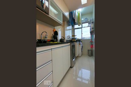 Apartamento à venda com 48m², 2 quartos e 1 vagaCozinha