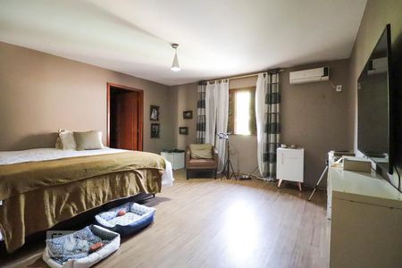 Casa para alugar com 420m², 4 quartos e 5 vagasSuíte 2