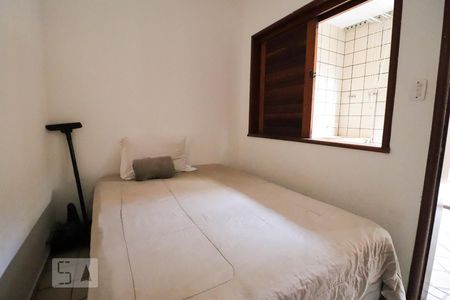 Casa para alugar com 420m², 4 quartos e 5 vagasQuarto de serviço