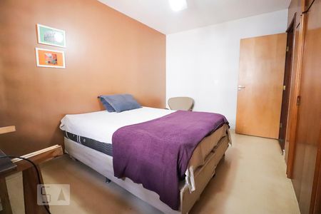 Casa para alugar com 420m², 4 quartos e 5 vagasQuarto 1