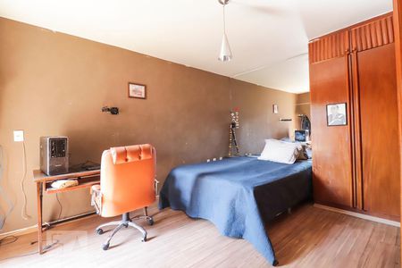 Casa para alugar com 420m², 4 quartos e 5 vagasSuíte 1