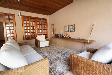 Casa para alugar com 420m², 4 quartos e 5 vagasVaranda