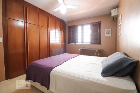 Casa para alugar com 420m², 4 quartos e 5 vagasQuarto 1