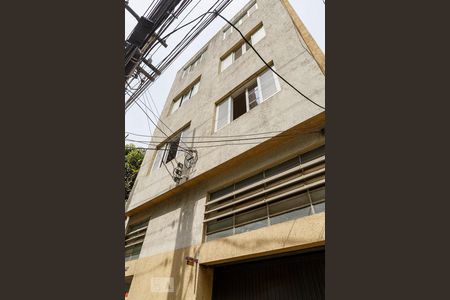 Apartamento à venda com 70m², 2 quartos e 1 vagaFachada