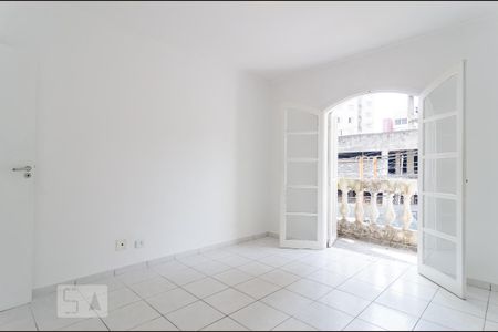 Quarto 1 de casa para alugar com 3 quartos, 135m² em Jardim Oriental, São Paulo