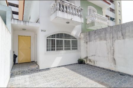Garagem de casa para alugar com 3 quartos, 135m² em Jardim Oriental, São Paulo
