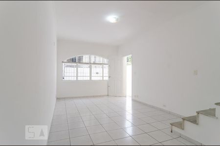 Sala de casa para alugar com 3 quartos, 135m² em Jardim Oriental, São Paulo