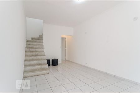 Sala de casa para alugar com 3 quartos, 135m² em Jardim Oriental, São Paulo