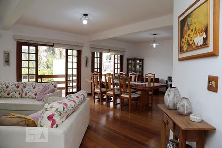 Sala de casa para alugar com 4 quartos, 450m² em Jardim Leonor, São Paulo