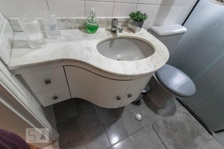 Apartamento à venda com 60m², 2 quartos e 1 vagaBanheiro Social