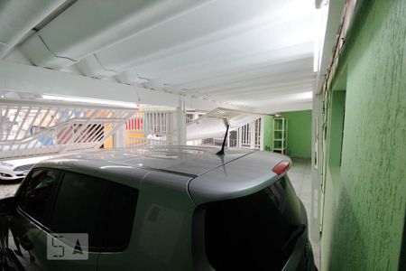 Casa à venda com 179m², 2 quartos e 2 vagas Casa à venda com 179m², 2 quartos e 2 vagasGaragem