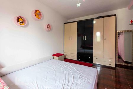 Quarto 1 de casa à venda com 4 quartos, 200m² em Vila Corberi, São Paulo