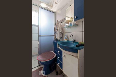 Casa à venda com 200m², 4 quartos e 2 vagas Casa à venda com 200m², 4 quartos e 2 vagasCasa 2