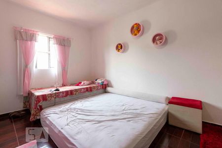 Quarto 1 de casa à venda com 4 quartos, 200m² em Vila Corberi, São Paulo