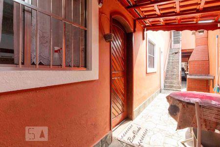 Casa à venda com 200m², 4 quartos e 2 vagas Casa à venda com 200m², 4 quartos e 2 vagasÁrea Externa