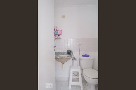 Apartamento à venda com 70m², 3 quartos e 3 vagasBanheiro da suíte