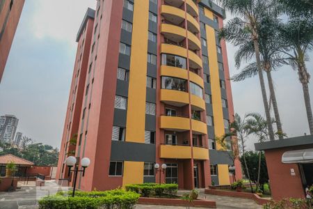 Apartamento à venda com 70m², 3 quartos e 3 vagasFachada