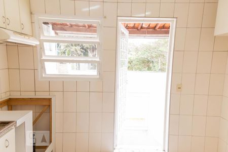 Casa para alugar com 108m², 2 quartos e 2 vagas Casa para alugar com 108m², 2 quartos e 2 vagasCozinha