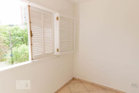 Casa para alugar com 108m², 2 quartos e 2 vagas Casa para alugar com 108m², 2 quartos e 2 vagasQuarto 1