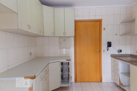 Cozinha de casa à venda com 2 quartos, 108m² em Vila Antônio, São Paulo