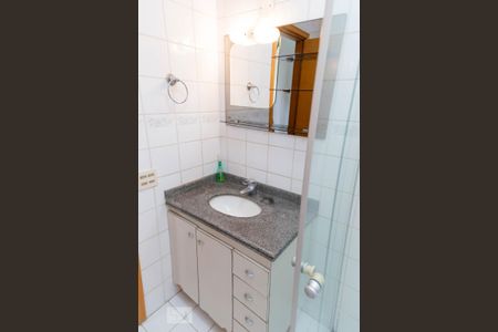 Casa para alugar com 108m², 2 quartos e 2 vagas Casa para alugar com 108m², 2 quartos e 2 vagasBanheiro