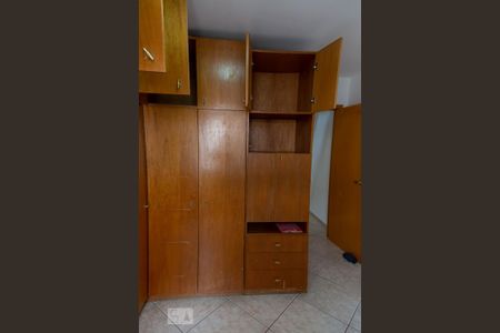 Casa para alugar com 108m², 2 quartos e 2 vagas Casa para alugar com 108m², 2 quartos e 2 vagasQuarto 2
