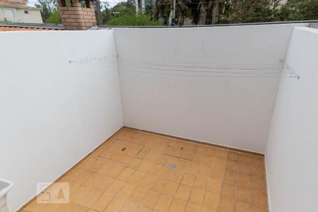 Casa para alugar com 108m², 2 quartos e 2 vagas Casa para alugar com 108m², 2 quartos e 2 vagasLavanderia