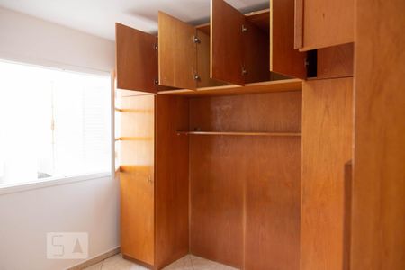 Casa para alugar com 108m², 2 quartos e 2 vagas Casa para alugar com 108m², 2 quartos e 2 vagasQuarto 2
