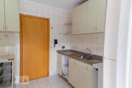 Cozinha de casa à venda com 2 quartos, 108m² em Vila Antônio, São Paulo