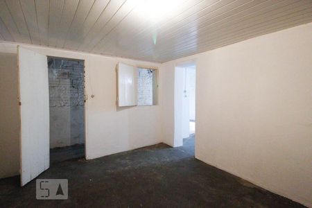 Quarto 2 de casa à venda com 3 quartos, 40m² em Chora Menino, São Paulo