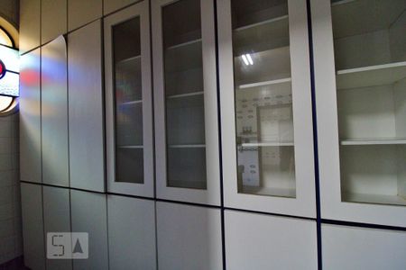 Casa à venda com 900m², 4 quartos e 6 vagasDespensa