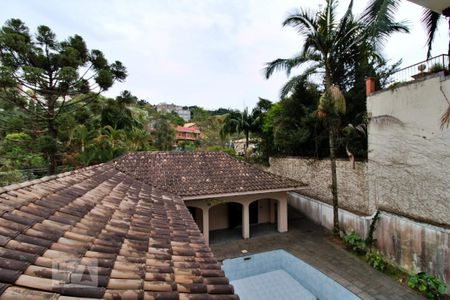 Casa à venda com 900m², 4 quartos e 6 vagasVista da Suíte 1