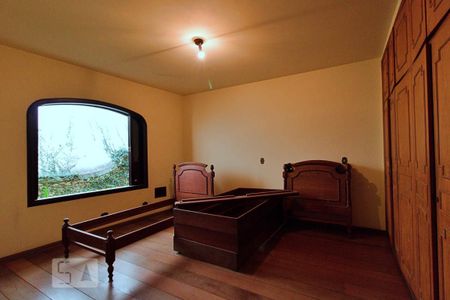 Casa à venda com 900m², 4 quartos e 6 vagasSuíte 4