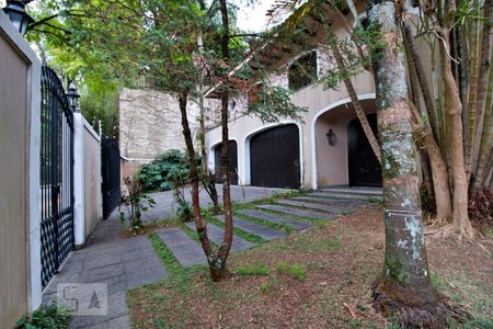 Casa à venda com 900m², 4 quartos e 6 vagasGaragem