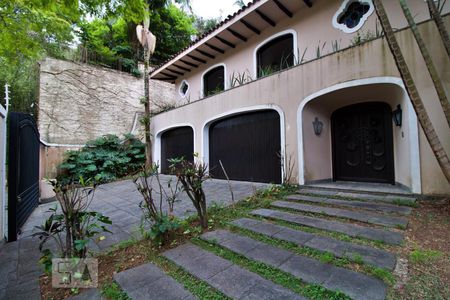 Casa à venda com 900m², 4 quartos e 6 vagasGaragem