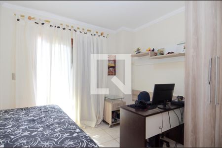 Casa à venda com 200m², 4 quartos e 4 vagasQuarto 2