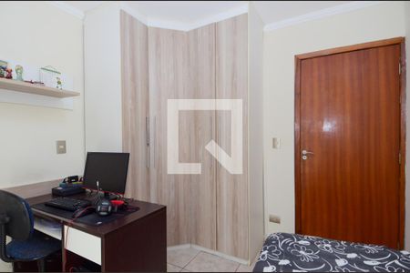 Casa à venda com 200m², 4 quartos e 4 vagasQuarto 2