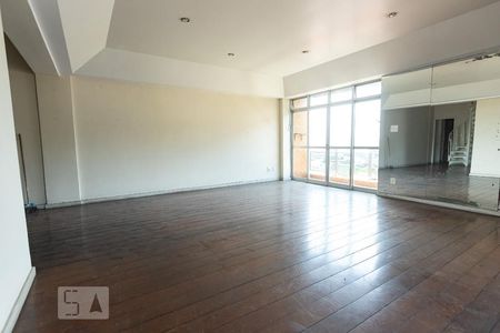 Sala de apartamento para alugar com 3 quartos, 245m² em Praça Seca, Rio de Janeiro