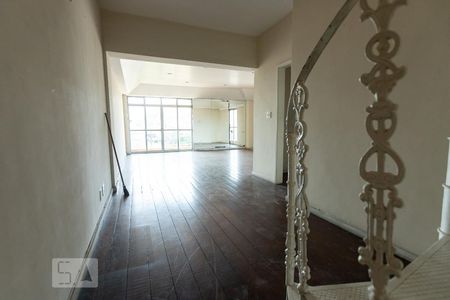Sala de apartamento para alugar com 3 quartos, 245m² em Praça Seca, Rio de Janeiro
