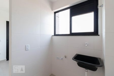 Área de Serviço de apartamento para alugar com 2 quartos, 38m² em Vila Paiva, São Paulo