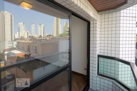Apartamento à venda com 120m², 3 quartos e 3 vagasSacada