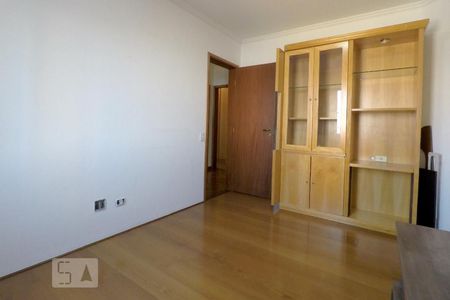 Apartamento à venda com 120m², 3 quartos e 3 vagasQuarto 1