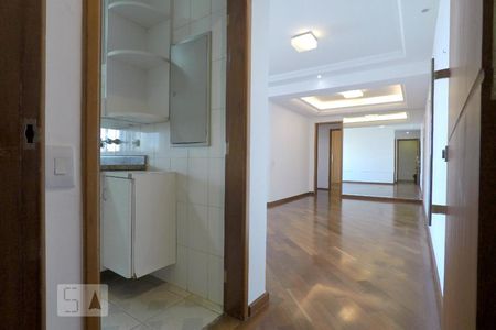 Apartamento à venda com 120m², 3 quartos e 3 vagasEntrada
