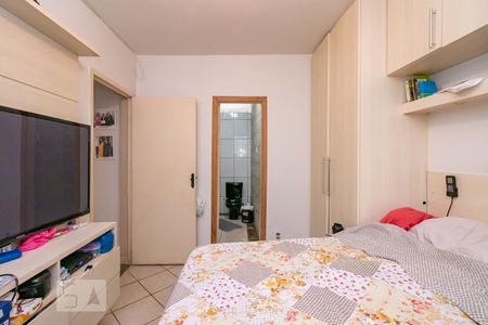 Casa para alugar com 245m², 8 quartos e 3 vagasSuíte 1