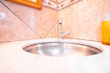 Casa para alugar com 245m², 8 quartos e 3 vagasBanheiro da Suíte 2