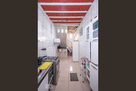 Casa para alugar com 245m², 8 quartos e 3 vagasCozinha 1